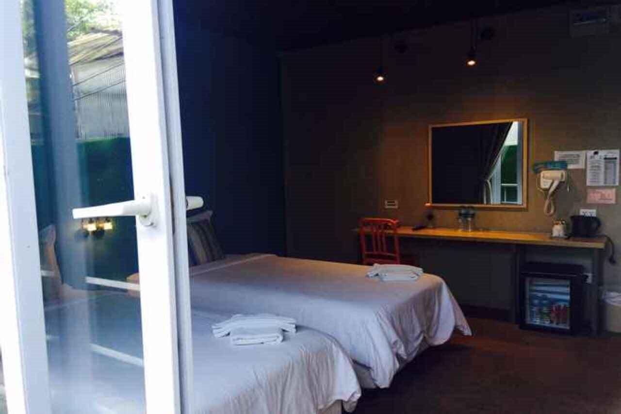 The Beacha Club Hotel Kepulauan Phi Phi Bagian luar foto