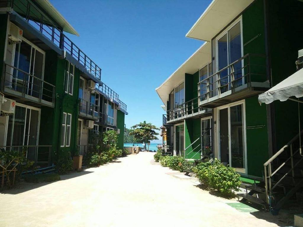 The Beacha Club Hotel Kepulauan Phi Phi Bagian luar foto