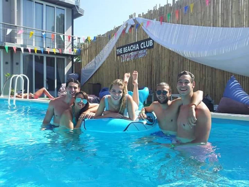 The Beacha Club Hotel Kepulauan Phi Phi Bagian luar foto