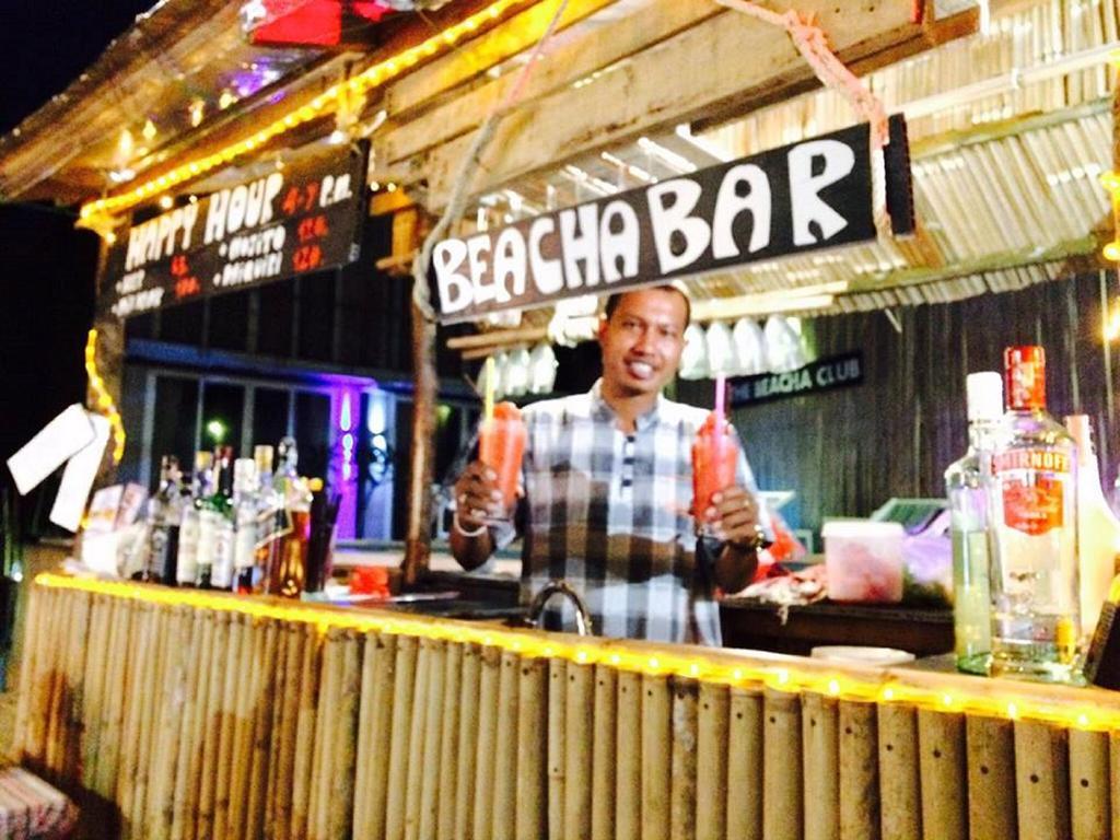 The Beacha Club Hotel Kepulauan Phi Phi Bagian luar foto