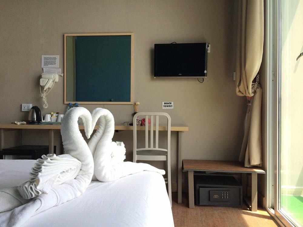 The Beacha Club Hotel Kepulauan Phi Phi Bagian luar foto
